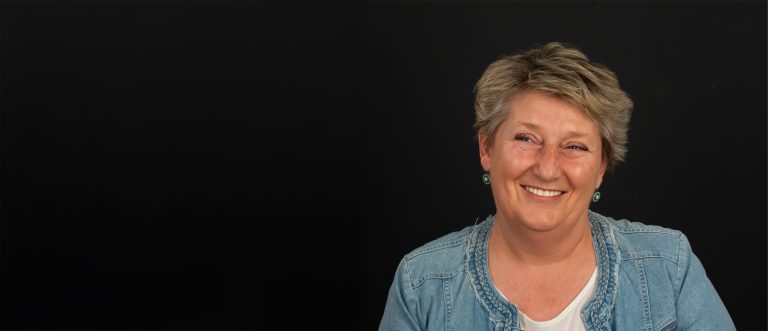 Klinicki slucaj - pacijent Renata | DSA Digital Smile Academy